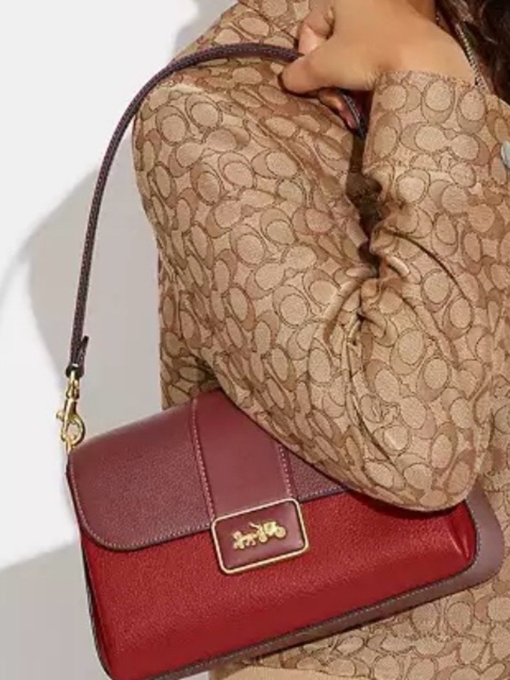 Coach Grace shoulder bag. New Two-Tone Burgundy and Red Shoulder Bag - Picture 2 of 15